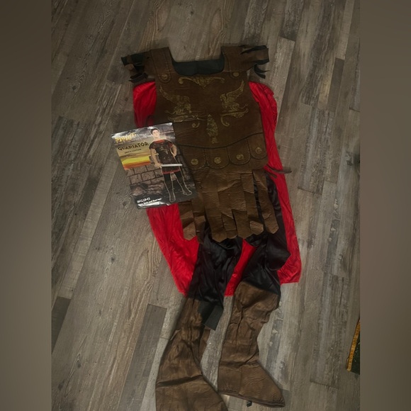 Spirit Halloween Adult Mens
Gladiator Costume~ One Size Fits
Up To Size 44 - Picture 2 of 3